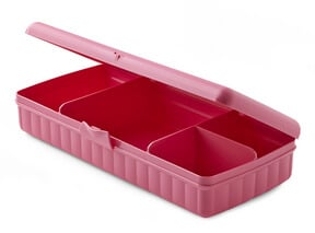 Tupperware Sandwich Keeper Lunch Box Review by Oh So Busy Mum