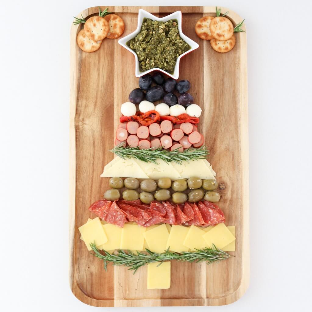 How to create a festive Christmas tree charcuterie board under 30 Oh