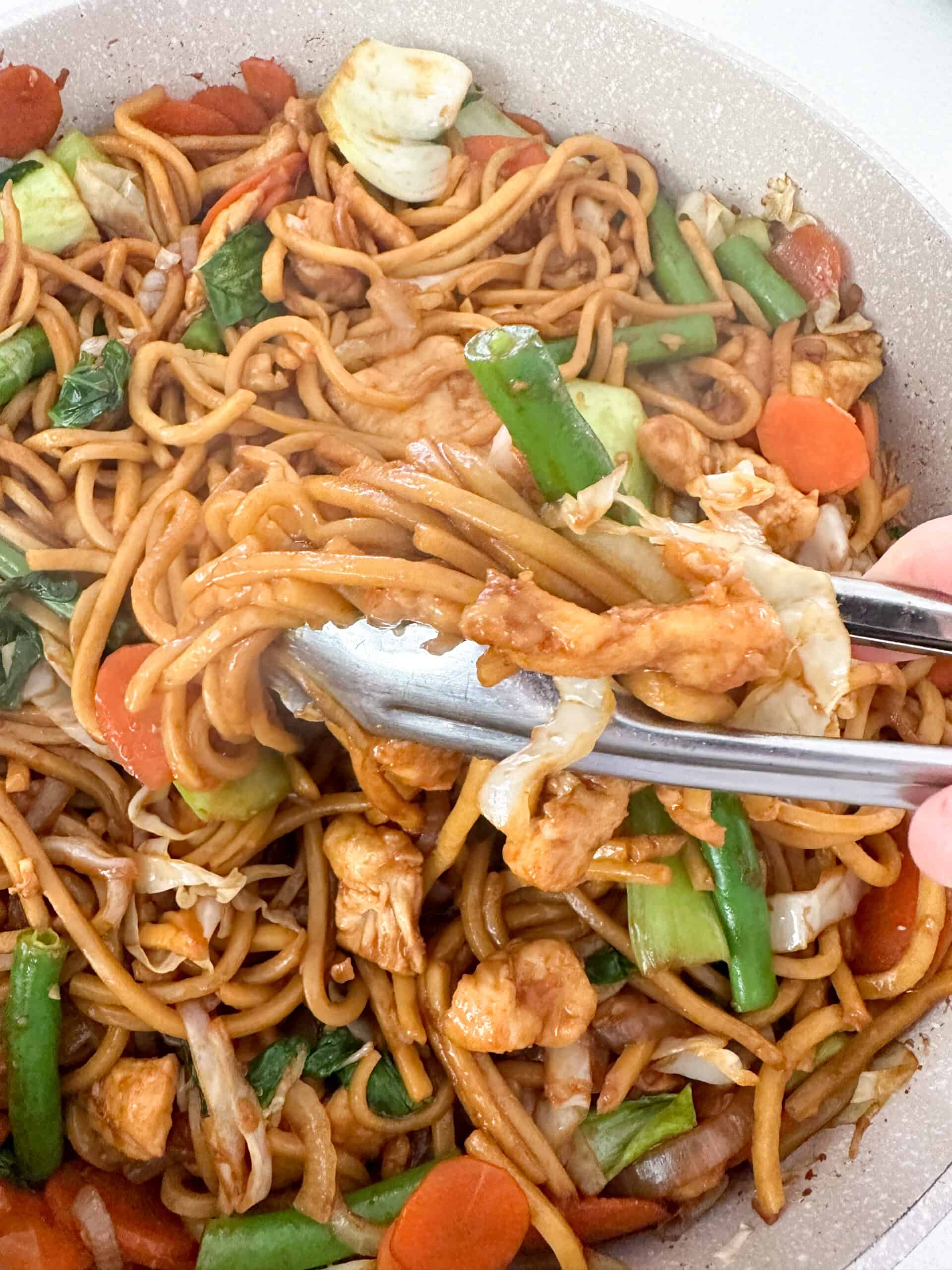 Hokkien Noodle Stir Fry Image 3