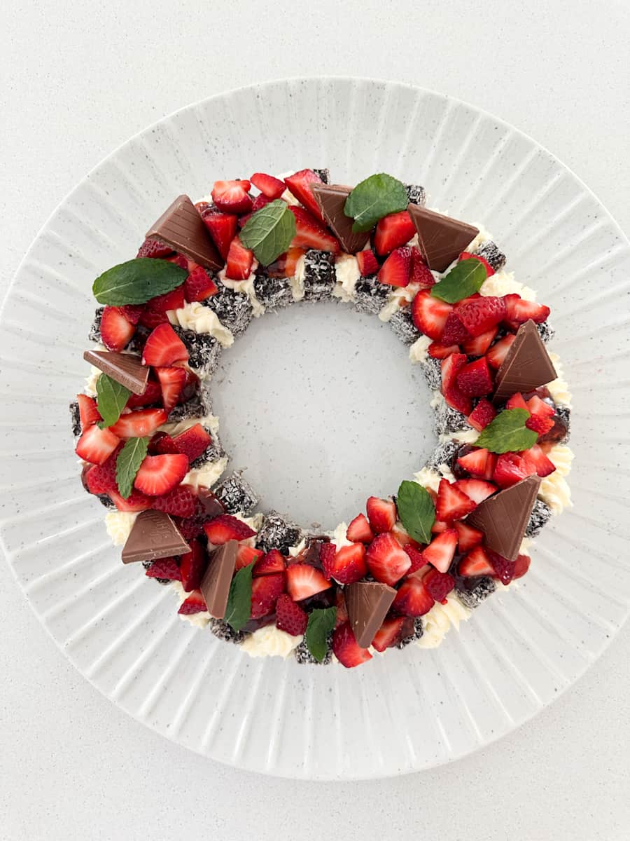 Lamington Wreath