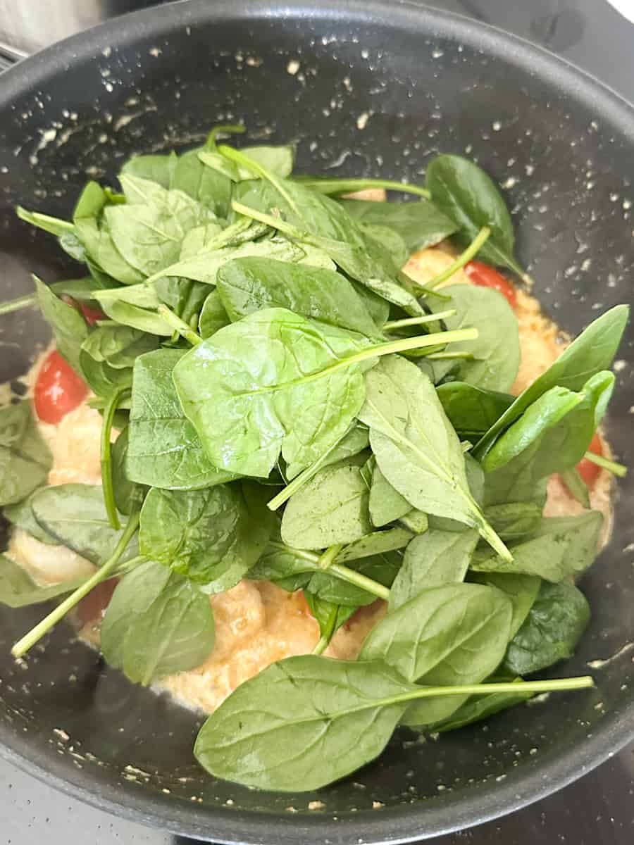 Prawn Pasta with Tomato and Spinach 5