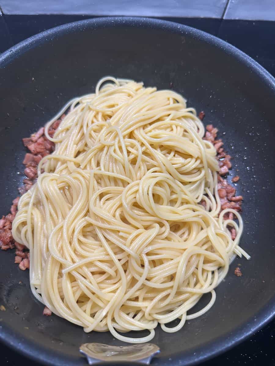 Spaghetti Carbonara step 6