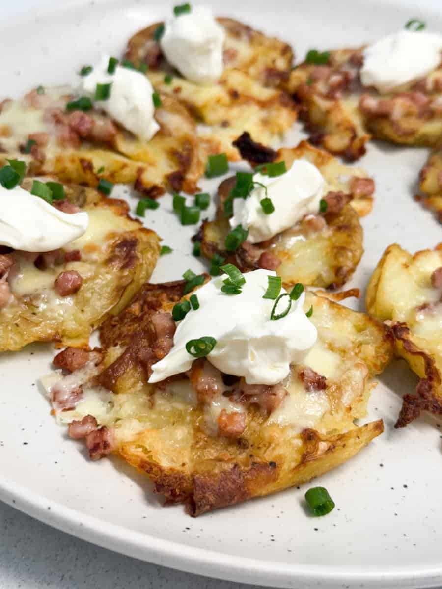 Crispy Bacon and Cheese Potatoes FI