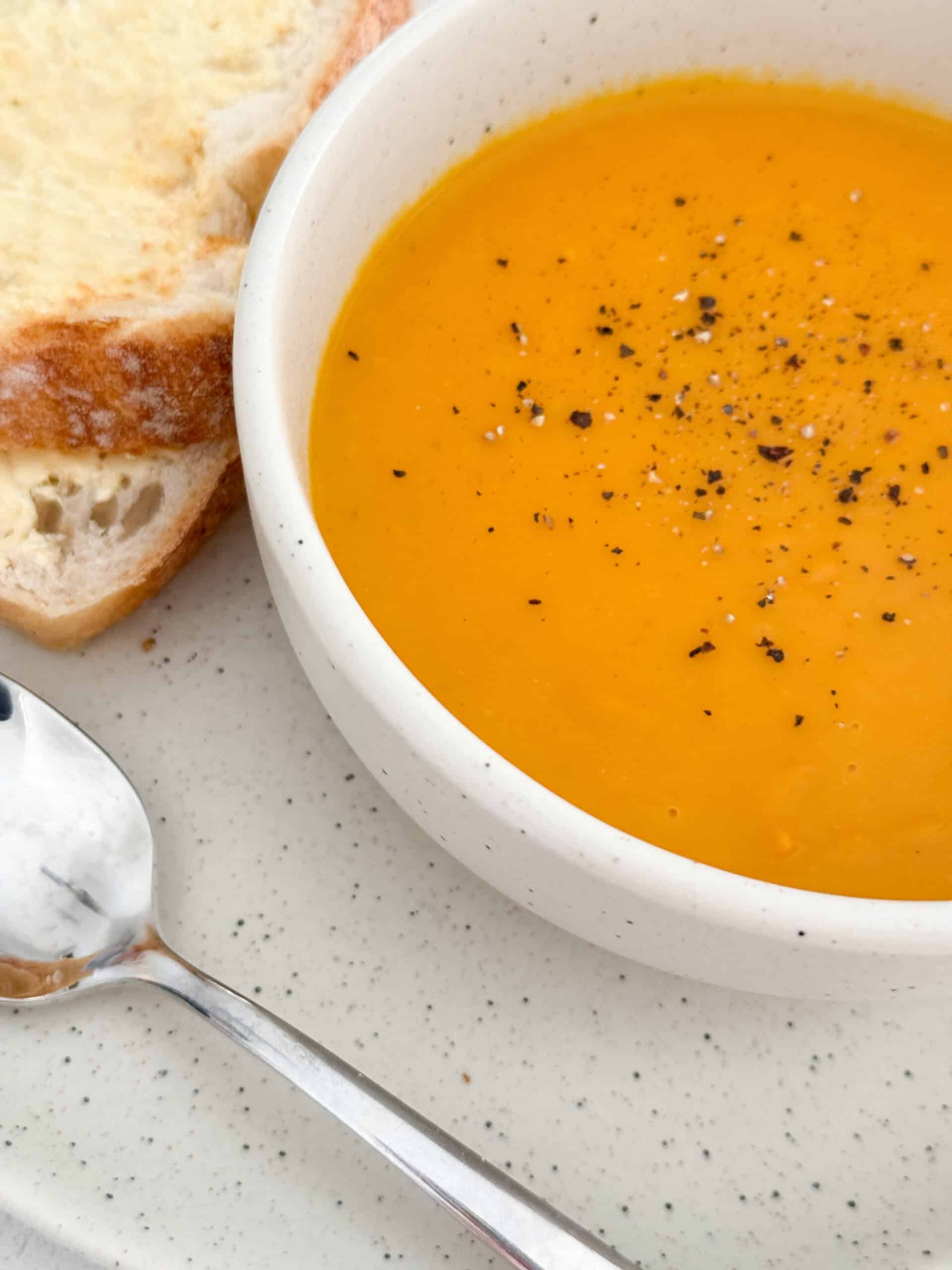 Easy Roast Pumpkin Soup