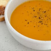 Easy-Roast-Pumpkin-Soup-8-scaled
