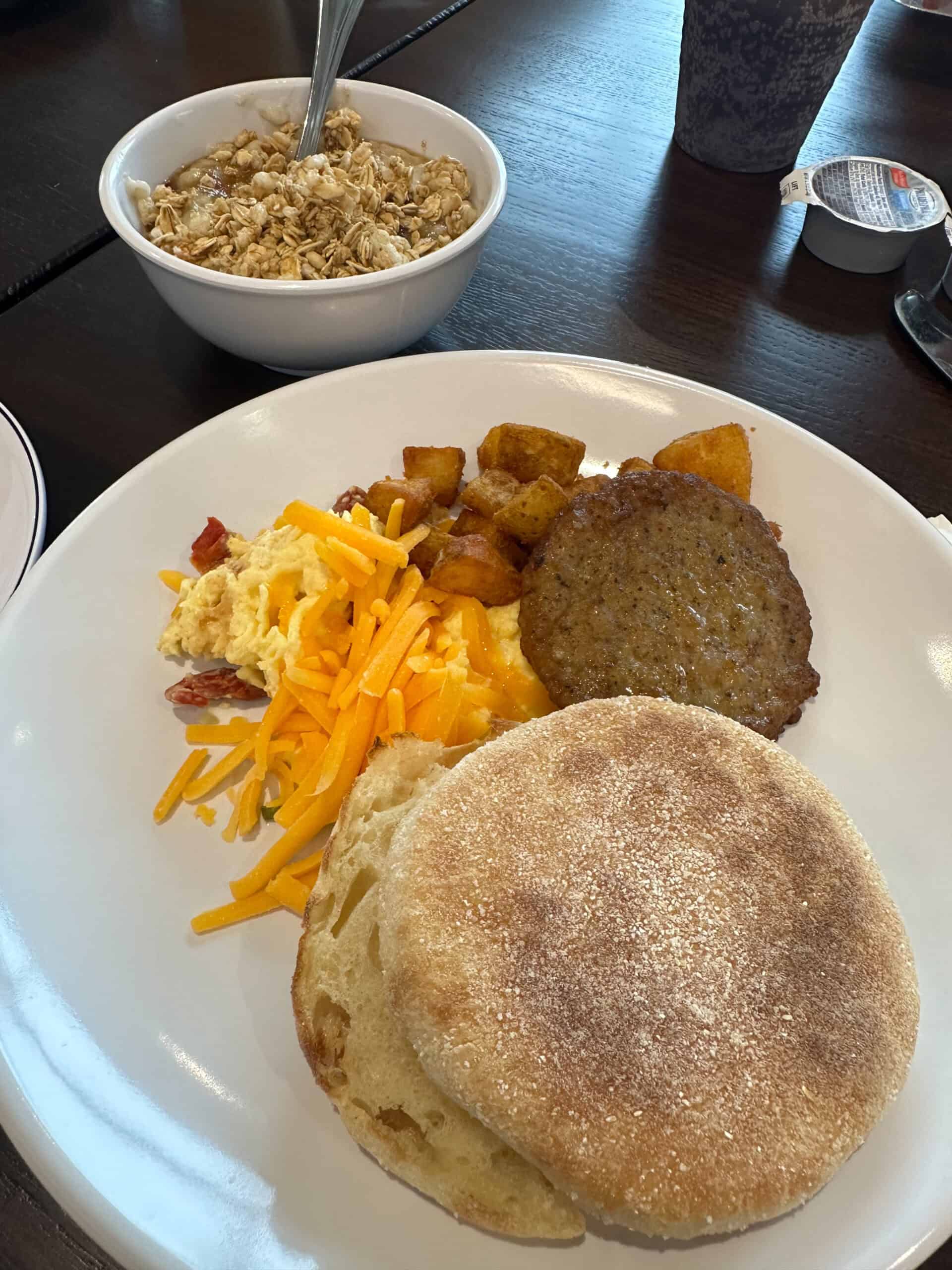Drury Plaza Hotel – Disney Springs Area Review
